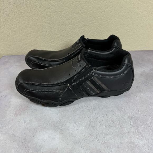 Skechers Shoes Mens Size 10 Diameter-Nerves Black Leather Slip-On Loafers - Picture 2 of 10